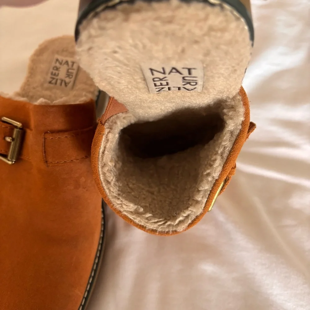 Naturalizer Golden Maple  Suede Slip-On Mules Sz 8 Like New - Picture 3 of 10